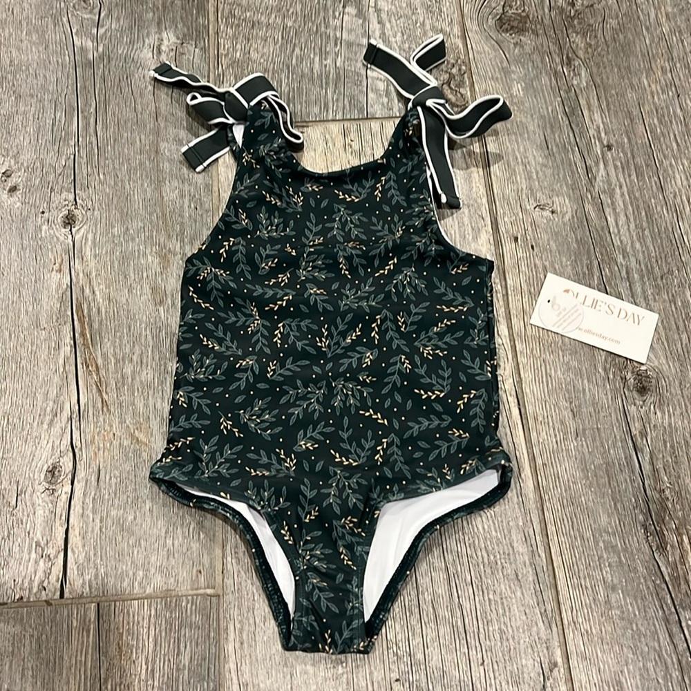 Ollie’s Day One Piece Bow Detail SwimSuit 2T NWT